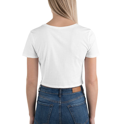Newton Lake Outline Women’s Crop Tee